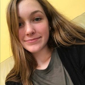 Meet your Posher, Lainey